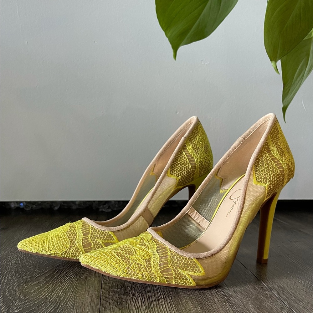 Electric yellow lace stilettos.